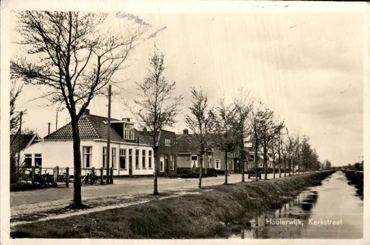 Haulerwijk - Kerkstraat, Verzamelen, Ansichtkaarten | Nederland, Gelopen, Friesland, 1940 tot 1960, Ophalen of Verzenden