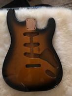 Stratocaster style body “2 Tone sunburst” Elzen neww, Muziek en Instrumenten, Instrumenten | Onderdelen, Ophalen of Verzenden