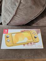 Switch Lite Yellow, Ophalen of Verzenden, Geel, Zo goed als nieuw