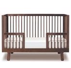 Sparrow crib walnoot oeuf nyc, Kinderen en Baby's, Babywiegjes en Ledikanten, Ophalen, Gebruikt, Ledikant