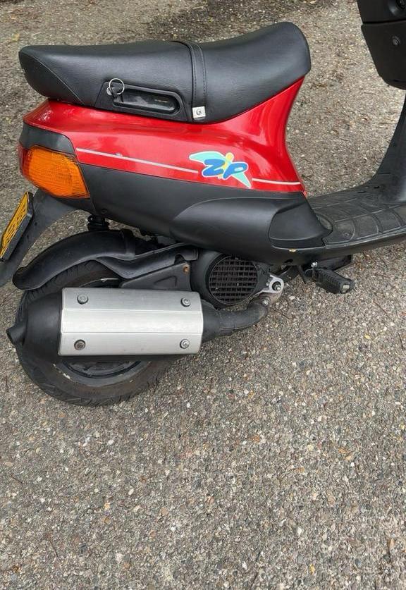 172cc getunde blok met papieren, Fietsen en Brommers, Scooters | Piaggio, Zo goed als nieuw, Overige modellen, Tweetakt, Ophalen of Verzenden
