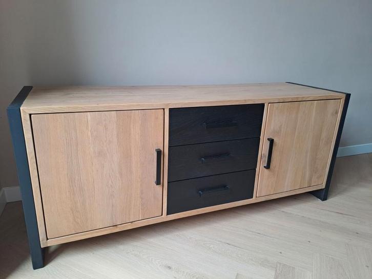 Handgemaakt eiken dressoir van Lowik Nijverdal, Huis en Inrichting, Kasten | Dressoirs, Ophalen