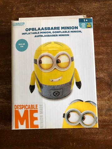 Opblaasbare Minion beschikbaar voor biedingen