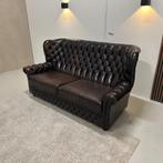 Gratis bezorging - Chesterfield bank - Hoge rug, Ophalen, 150 tot 200 cm, Tweepersoons, Zo goed als nieuw