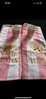 Blond Amsterdam handoeken en porseleinen bekers, Ophalen of Verzenden, Nieuw, Roze, Handdoek