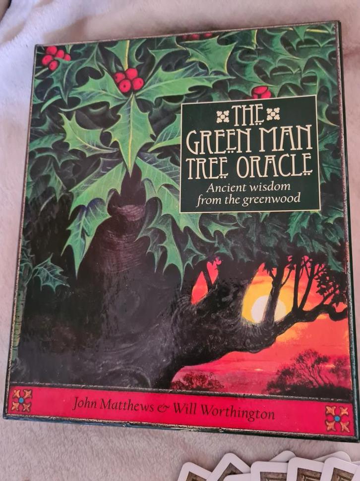 The Green Man Tree Oracle - Complete Set, Boeken, Esoterie en Spiritualiteit, Zo goed als nieuw, Overige typen, Spiritualiteit algemeen