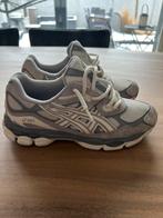 Asics gel grijs, Ophalen, Overige kleuren, Sneakers of Gympen, Zo goed als nieuw