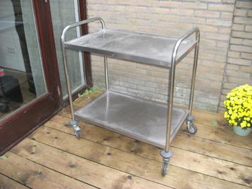 RVS Wagen  beschikbaar voor biedingen