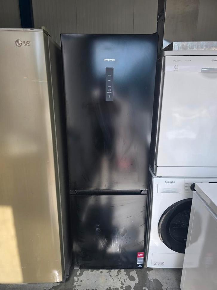 Keurige ruime Inventum No-Frost koelvriescombinatie! Garant!, Witgoed en Apparatuur, Koelkasten en IJskasten, Zo goed als nieuw