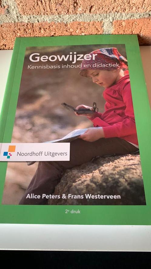Alice Peters - Geowijzer, Boeken, Wetenschap, Zo goed als nieuw, Sociale wetenschap, Ophalen of Verzenden