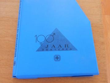 Tijdschriften: 100 jaar Gynaecologie en verloskunde beschikbaar voor biedingen