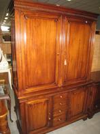 Klassieke hoge kast, Huis en Inrichting, Gebruikt