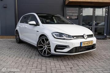 Volkswagen Golf 7.5 1.5 TSI Highline Business R-Line|Pano beschikbaar voor biedingen