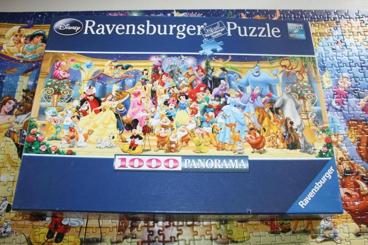 Legpuzzel Disney panorama - groepsfoto - 1000 st., Hobby en Vrije tijd, Denksport en Puzzels, 500 t/m 1500 stukjes, Ophalen of Verzenden