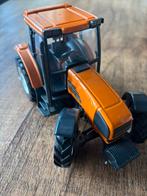 Joal Compact Renault Tractor - Verzamelobject, Ophalen of Verzenden, Zo goed als nieuw, Tractor of Landbouw, Joal