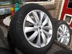 SEAT 17 INCH VELGEN MET ZOMERBANDEN ORIGINEEL ATECA, Ophalen, 215 mm, Banden en Velgen, 17 inch