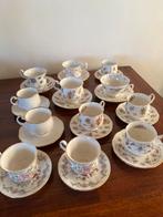 Engelse servies china bone: Queen’s,  Royal Albert 12 delig, Ophalen