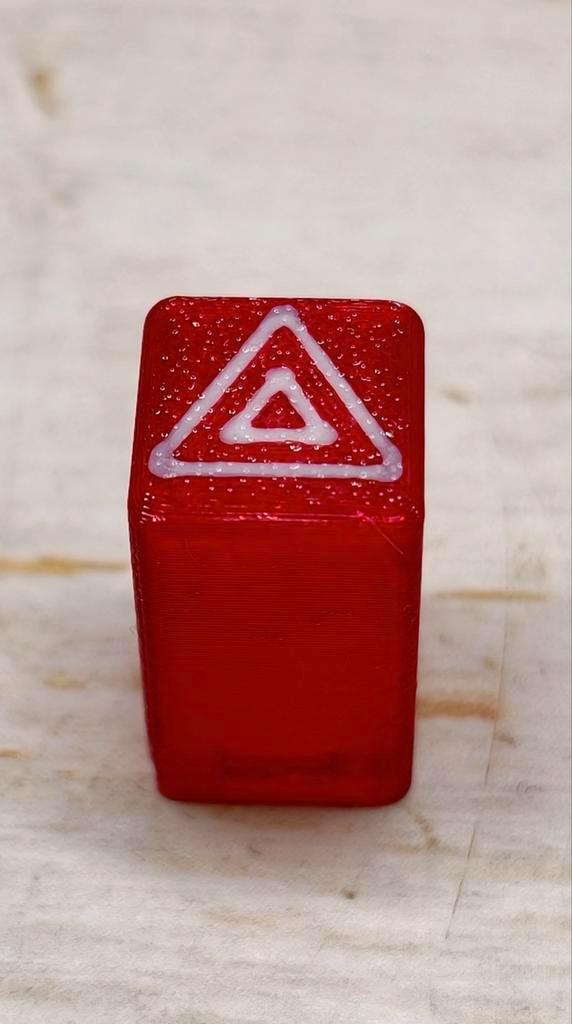 Volvo 740/940 Alarmlichtschakelaar/Hazard light switch cap, Auto-onderdelen, Dashboard en Schakelaars, Volvo, Nieuw, Ophalen of Verzenden