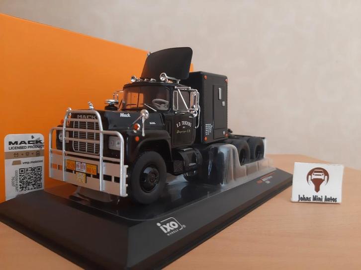 Mack R-Series with rear cabin 1966 Black IXO Trucks 1:43, Hobby en Vrije tijd, Modelauto's | 1:43, Nieuw, Auto, Overige merken