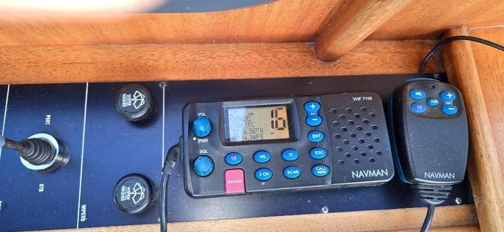 Marifoon, Watersport en Boten, Navigatiemiddelen en Scheepselektronica, Gebruikt, Communicatie, Ophalen of Verzenden