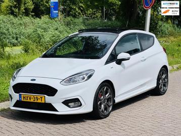 Ford FIESTA 1.0 EcoBoost Titanium + ST-LINE /Panorama/apple  beschikbaar voor biedingen