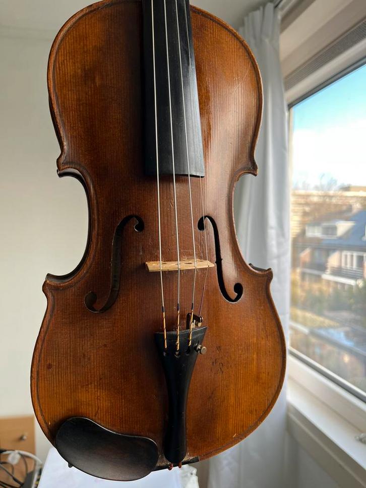 Hele viool met helder geluid, Muziek en Instrumenten, Strijkinstrumenten | Violen en Altviolen, Gebruikt, Viool, 4/4-viool, Met koffer