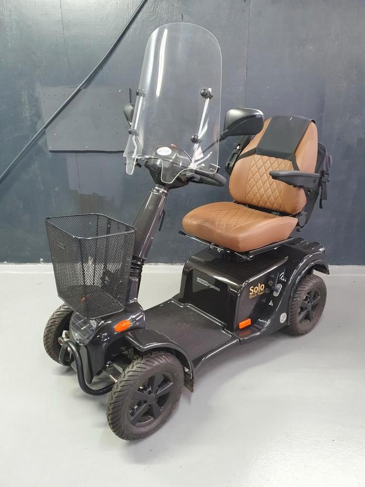 Scootmobiel Life & Mobility 4 Black Diamond met lithium accu, Diversen, Brommobielen en Scootmobielen, Zo goed als nieuw, Life and Mobility