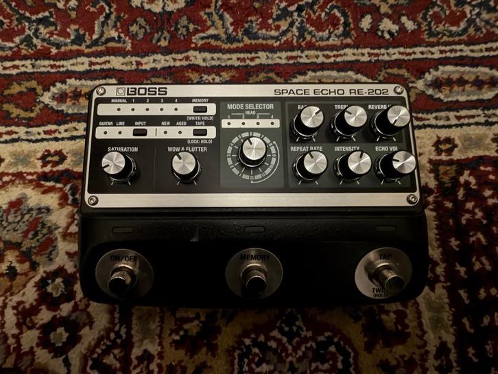 Boss RE-202 Space Echo, Muziek en Instrumenten, Effecten, Zo goed als nieuw, Delay of Echo, Reverb, Ophalen of Verzenden