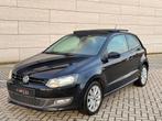 Volkswagen Polo 1.2 TSI Life Dak/PDC/Cruise, Voorwielaandrijving, Euro 5, Stof, Gebruikt