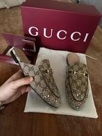Gucci Princetown GG Crystal Slippers - Maat 38, Kleding | Dames, Schoenen, Ophalen of Verzenden, Nieuw, Bruin, Instappers