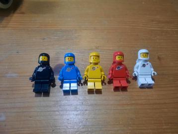 Lego Classic Space Minifiguren - Complete Set beschikbaar voor biedingen