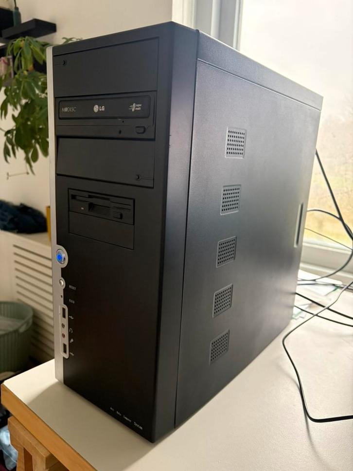 Desktop pc, Computers en Software, Computerbehuizingen, Gebruikt, Ophalen