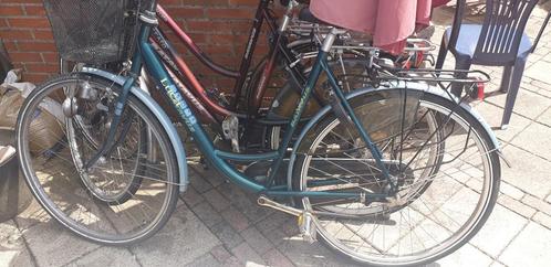 3 Batavus fietsen + 1 Trek navigator, Fietsen en Brommers, Fietsen | Dames | Damesfietsen, Gebruikt, Batavus, Versnellingen, Ophalen