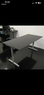 Mooi Ikea Galant Bureau, Ophalen, In hoogte verstelbaar, Zo goed als nieuw, Bureau