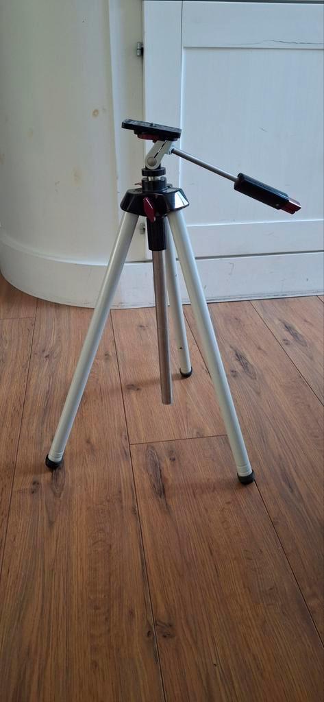 Vintage Revue Camera Statief tripod made Germany, Audio, Tv en Foto, Fotografie | Statieven en Balhoofden, Gebruikt, Driepoot