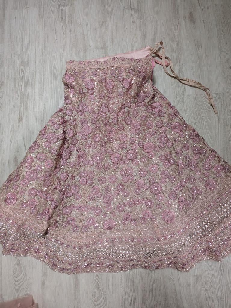 Lichtroze lehenga van Diamond Saree, Kleding | Dames, Gelegenheidskleding, Zo goed als nieuw, Overige typen, Roze, Ophalen of Verzenden