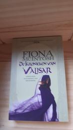Fiona Mcintos. De kronieken van valisar (fantasy), Ophalen of Verzenden, Zo goed als nieuw