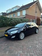 MOTOR SCHADE Opel Astra 1.4 Turbo eco 103KW 5-D 2011 Zwart, Voorwielaandrijving, 680 kg, 4 cilinders, Origineel Nederlands