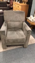 Fauteuil, Ophalen, Gebruikt, 50 tot 75 cm