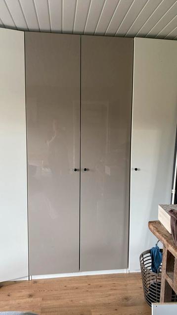 Fardal kastdeur grijsbeige, taupe