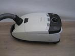 Zeer krachtige 1700 watt Miele stofzuiger , Witgoed en Apparatuur, Stofzuigers, Gebruikt, Stofzuiger, 1600 tot 2000 watt, Ophalen