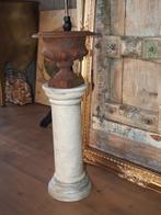 Vensterbankzuil met gietijzeren pot, Huis en Inrichting, Woonaccessoires | Zuilen en Pilaren, Ophalen, Gebruikt