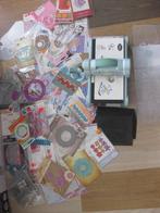 Sizzix snij- en embossingmachine met snij en embossingmallen, Ophalen of Verzenden, Zo goed als nieuw, Overige thema's, Overige typen