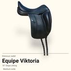 Equipe Viktoria 18 inch mw, Dieren en Toebehoren, Paarden en Pony's | Zadels, Ophalen of Verzenden, Zo goed als nieuw, Dressuur