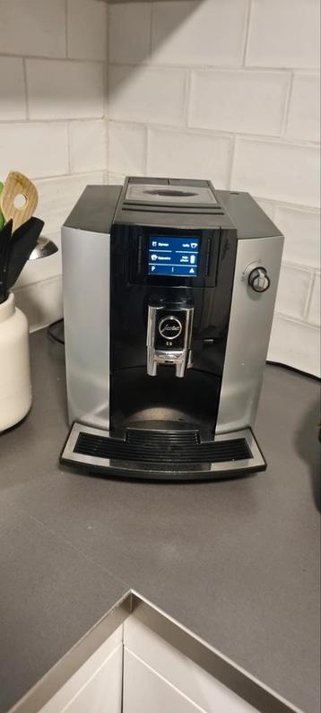Jura E6 espresso apparaat  beschikbaar voor biedingen