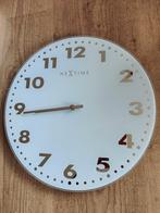 Wandklok van glas - Nextime - nog heel netjes, Huis en Inrichting, Woonaccessoires | Klokken, Ophalen, Zo goed als nieuw, Analoog