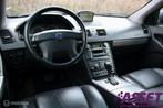 Youngtimer Volvo XC90 3.2 aut Kinetic 7-zit rijklaar | 1 eig, Auto's, Volvo, Te koop, 2025 kg, Zilver of Grijs, Benzine