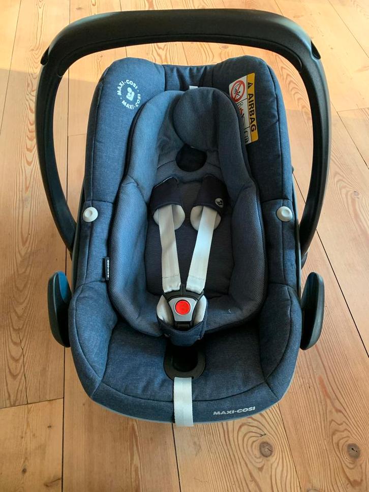 Maxi Cosi Pebble Plus Nomad Blue - ZGAN!, Kinderen en Baby's, Autostoeltjes, Zo goed als nieuw, Maxi-Cosi, 0 t/m 13 kg, Autogordel of Isofix