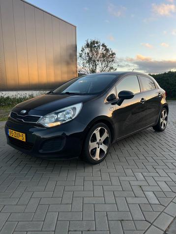 Kia Rio 1.2 I 5DRS | CarPlay | Airco beschikbaar voor biedingen