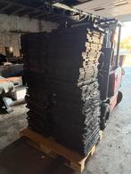 Voortent flonder ,Stapel zwarte kunststof platen 108 stuks, Ophalen